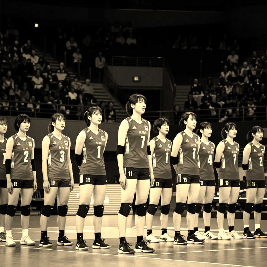Tứ kết bóng chuyền nữ Asiad 20: Tỉ số 0-3 và khoảng trống dài phía sau