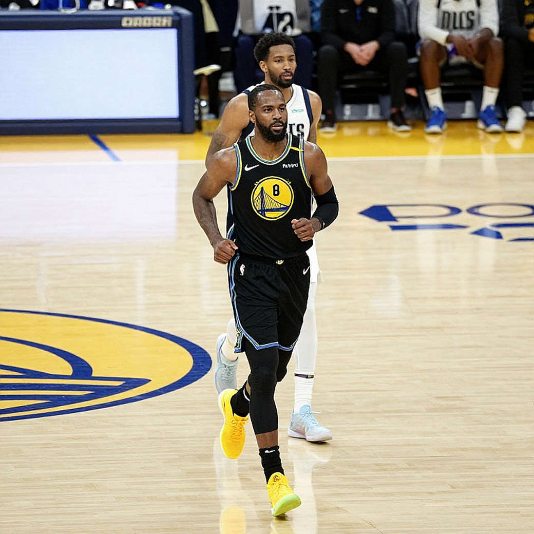 Sân nhà không còn là nhà: EuroLeague và bài toán chưa có lời giải từ Israel Sân nhà không còn là nhà: EuroLeague và bài toán chưa có lời giải từ Israel