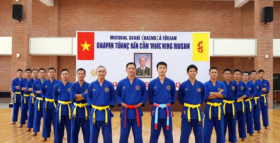 Lỗi Hệ Thống Trọng Tài: Khi VAR Không Thể Cứu Một Trận Đấu Đã Bị Bẻ Gãy