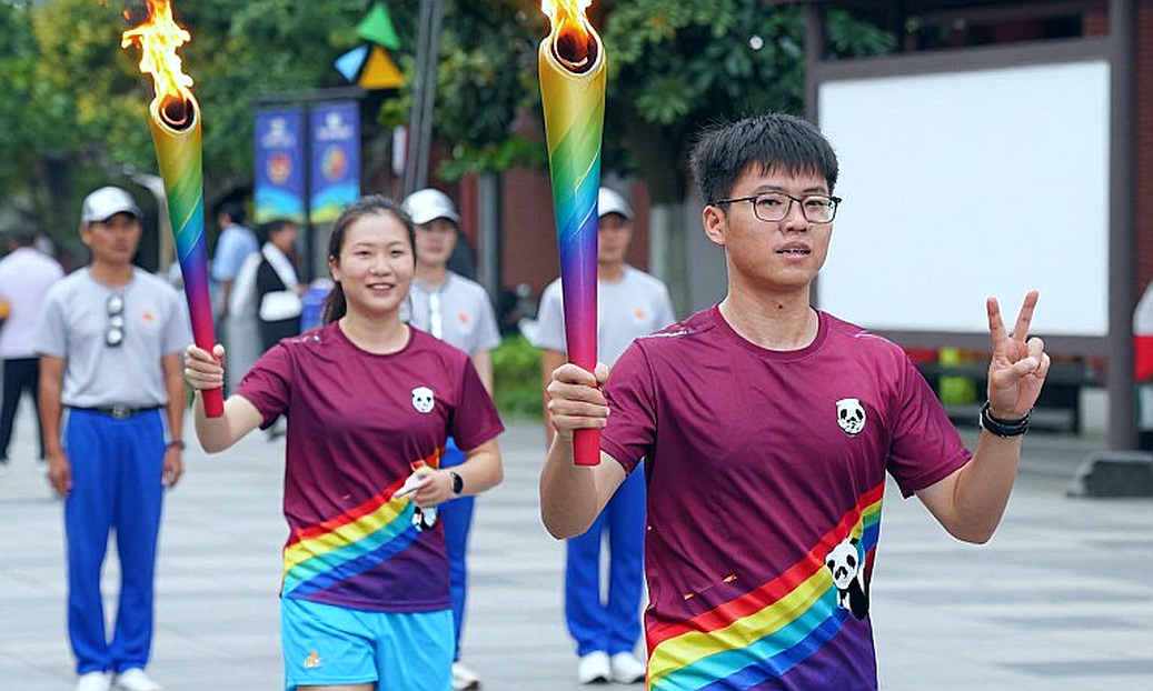 Chín chiều kích của một trận đấu, và cái bẫy của bản phân tích rỗng