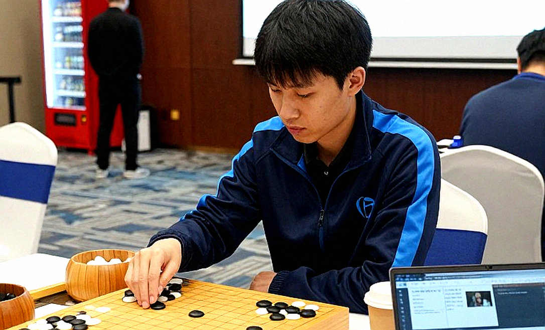 5.e5! and the Space Behind the f6 Knight: Decoding the Modern Variation of the Italian Game