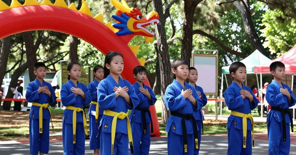 Muay Thái mở màn Đại hội Thể thao toàn quốc 2026: Trần 63,5 kg và một khoảng lặng không ai cân