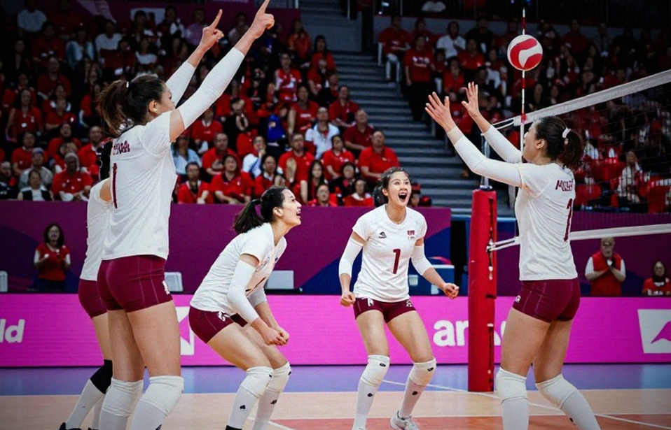 Kentucky hạ Louisville 3-1: 59 đường chuyền kể câu chuyện lớn hơn 22 điểm của DeLeye