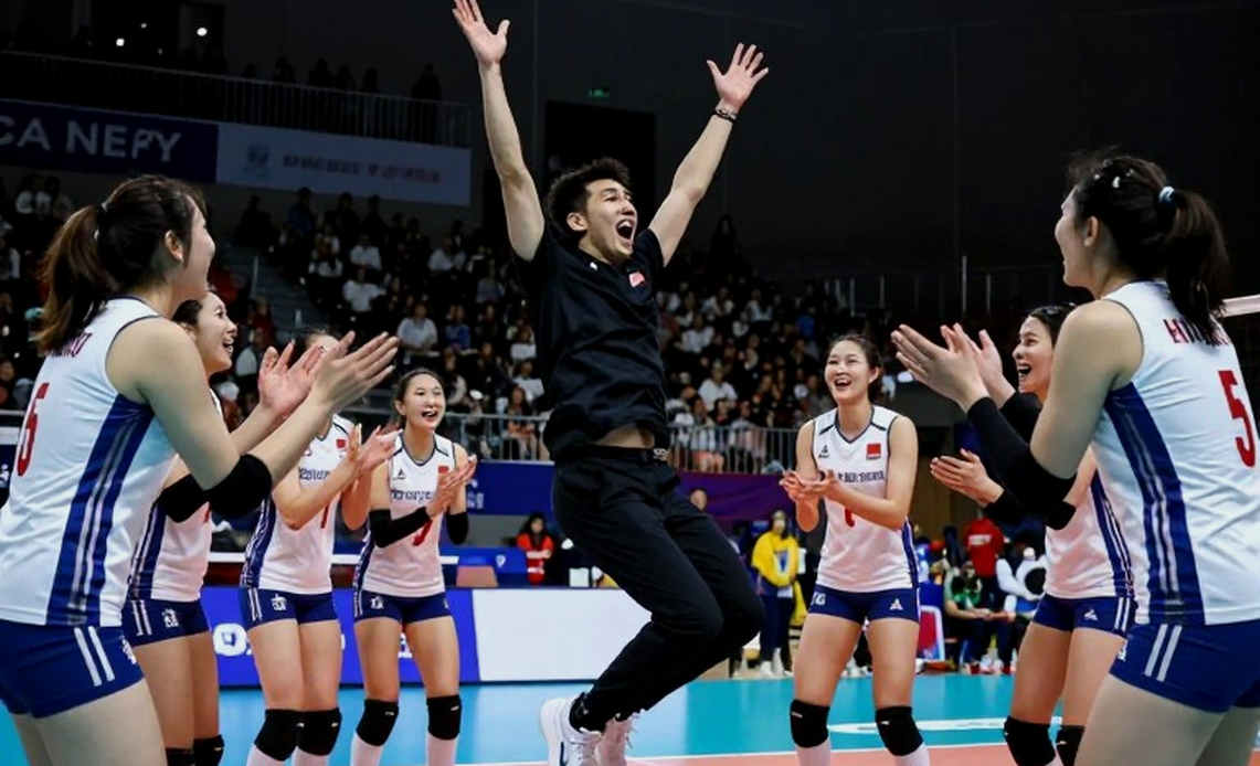 Hà Nội Tasco Auto thắng 3-0 Hóa chất Đức Giang Lào Cai: Mihajlovic, Thanh Thụy và bài toán hai đầu mũi nhọn