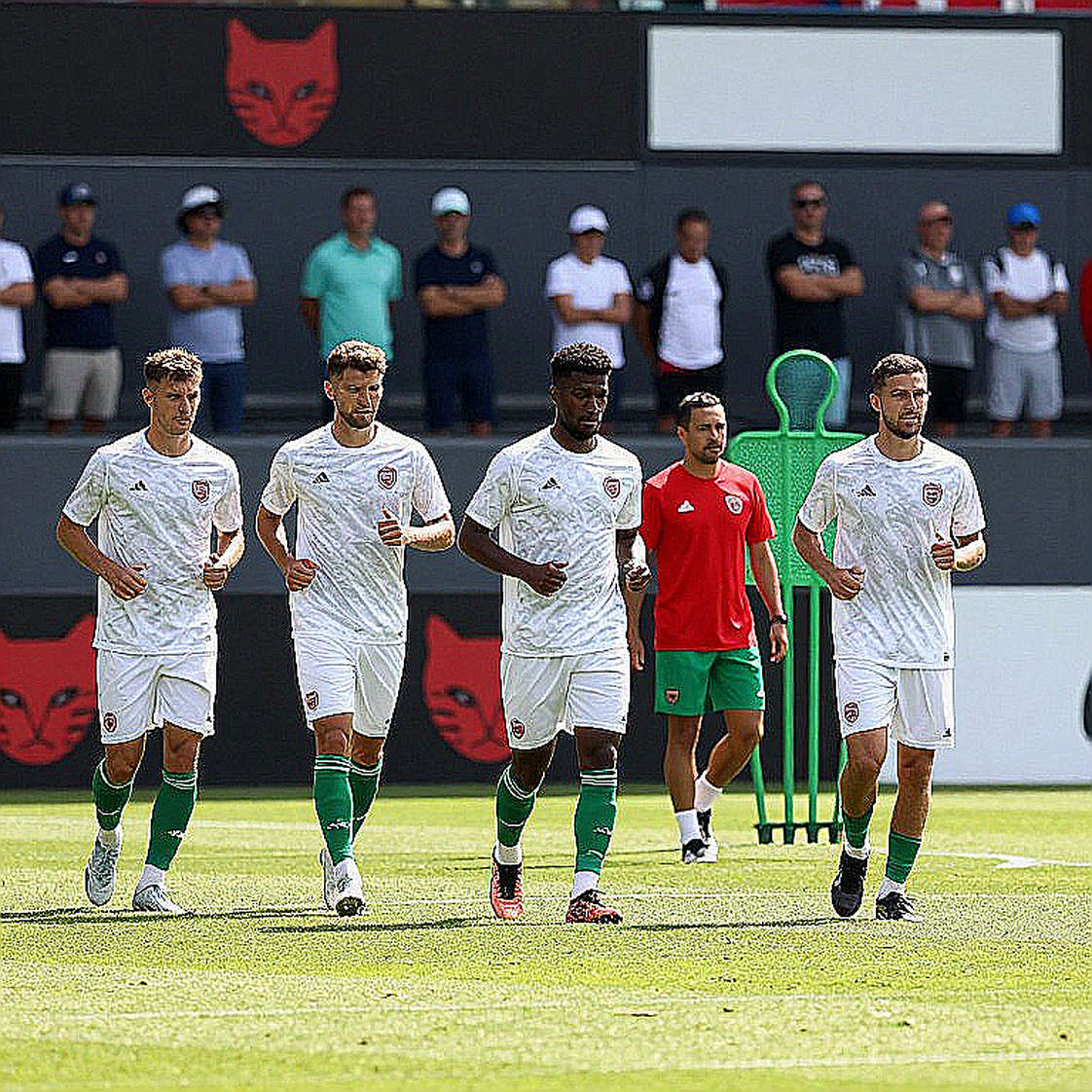 Mùa chuyển nhượng V-League: Khi cầu thủ trẻ Việt Nam bị định giá bằng niềm tin