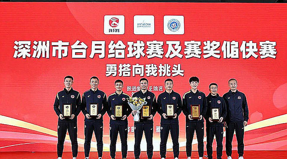 Mateo Chávez, bàn tay lỡ và bài học không nằm trong bảng tỷ số