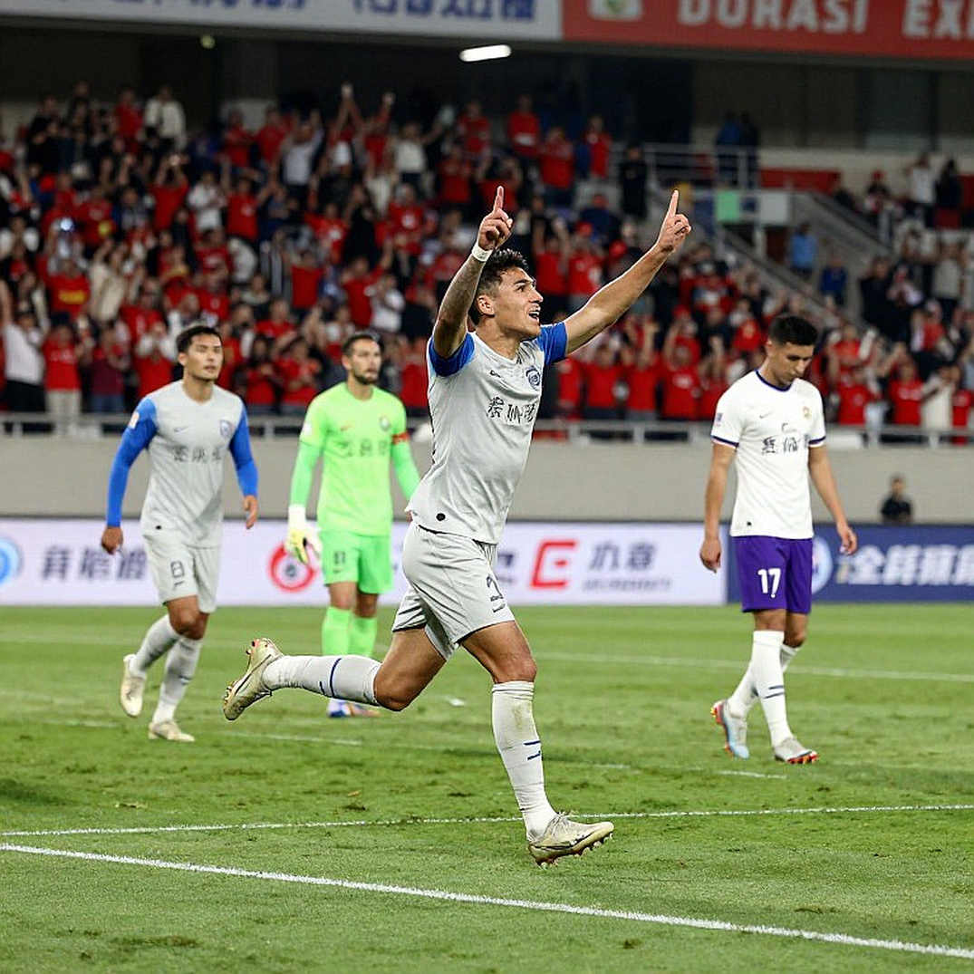 Vietnam reach Asian Games quarterfinals despite 2-0 loss: A fragile ticket and the squad depth question Vietnam reach Asian Games quarterfinals despite 2-0 loss: A fragile ticket and the squad depth question