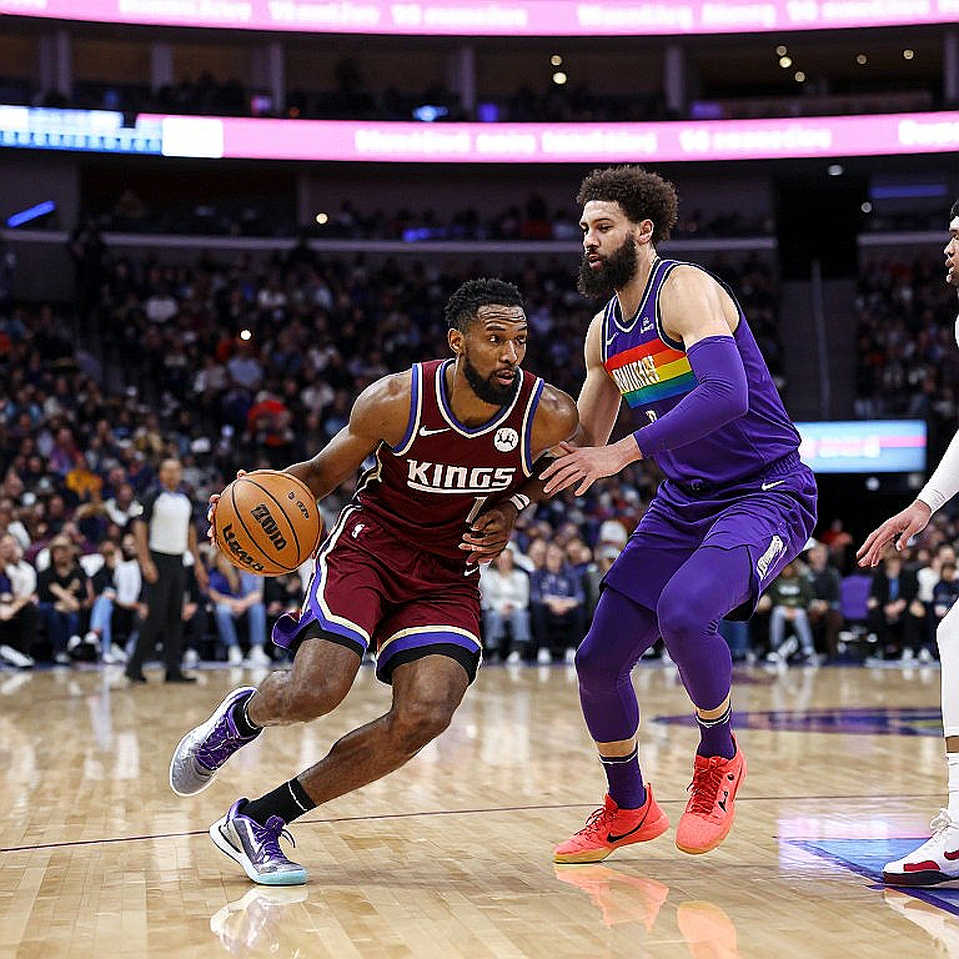 Kyrie Irving and Dallas's Dilemma: Why Miami Deal Is Smoke and Mirrors